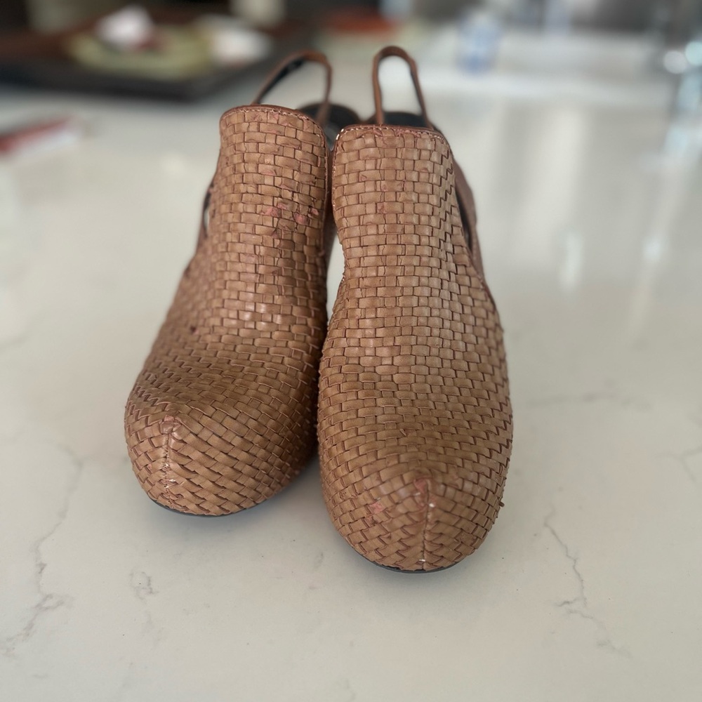 Jeffrey Campbell Woven Leather Wedges size 8